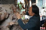 40年坚守：彭勇大师的根雕艺术与中国梦